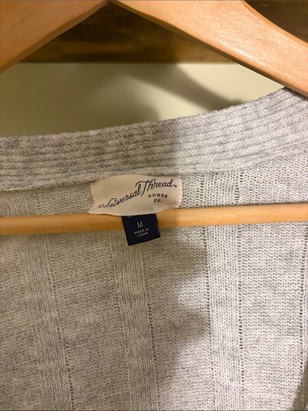 Universal Thread Light Gray Ribbed V-Neck Button Cardigan - Picture 2 of 2
